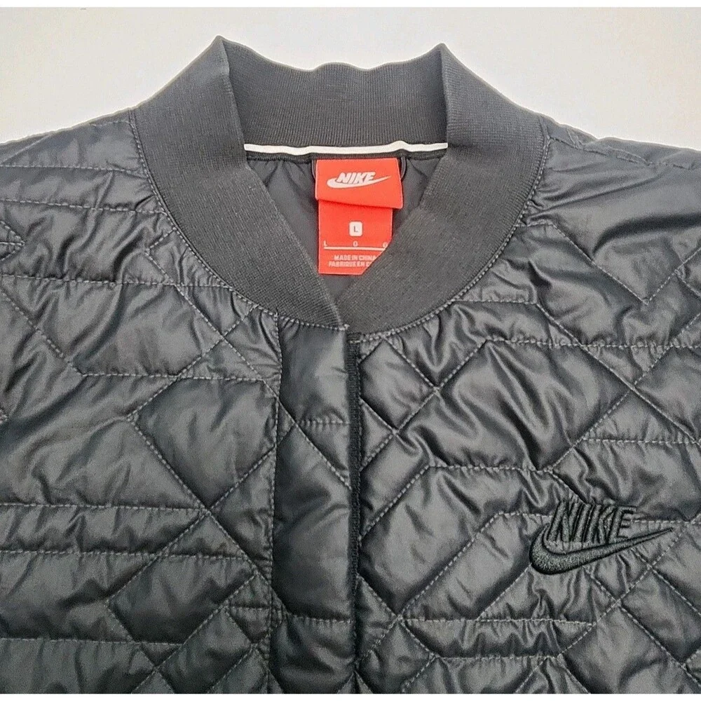 Nike Jacket Primaloft Quilted Black Snap Women Sz Large Lightweight Polyester